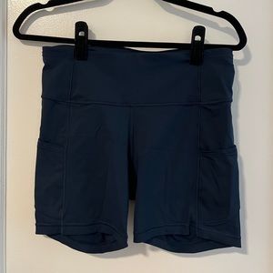 Lululemon Fast and Free High Rise 4” Shorts, size 8
